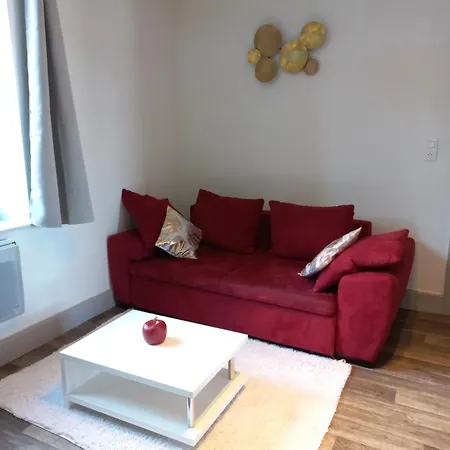 Appartement Les Iris, Au Calme, Proche Du Centre Remiremont Exterior foto