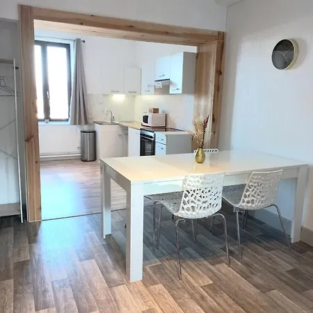 Appartement Les Iris, Au Calme, Proche Du Centre Remiremont Exterior foto
