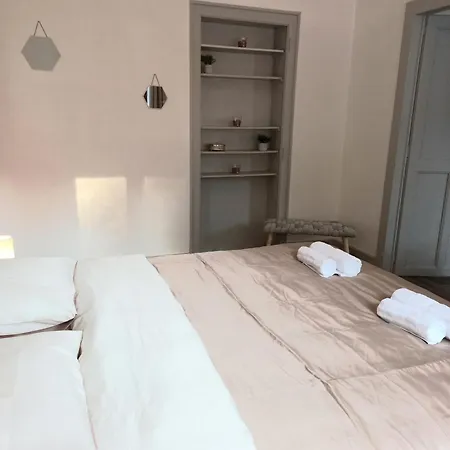 Appartement Les Iris, Au Calme, Proche Du Centre Remiremont Exterior foto